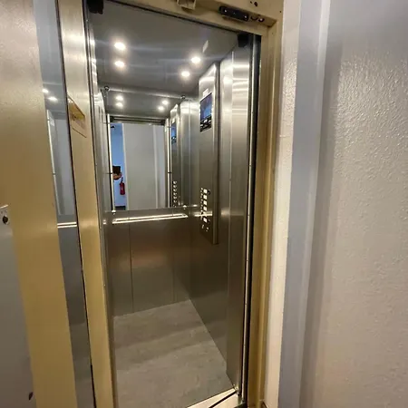 伍珀塔尔瑞斯德酒店 酒店 伍珀塔尔