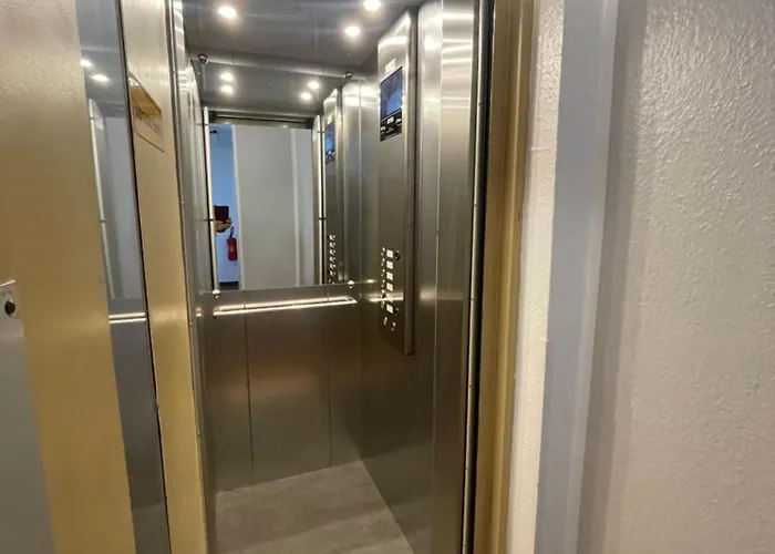 Residenz Ξενοδοχείο Βούρπεταλ